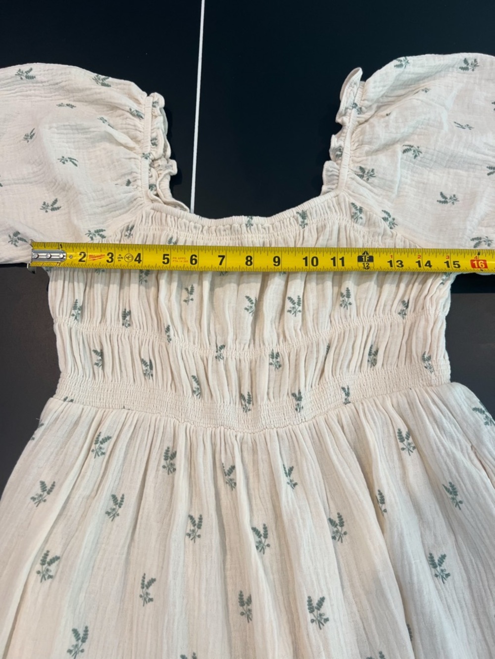 Grade and Gather Cream and Green Floral Smocked Cotton Midi Dress Womens Small - Picture 11 of 13